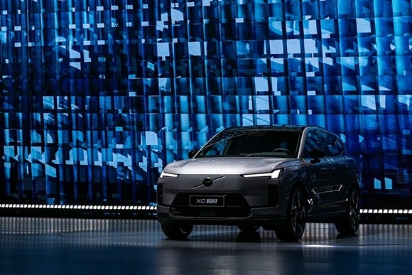 XC70发布会_008.jpg